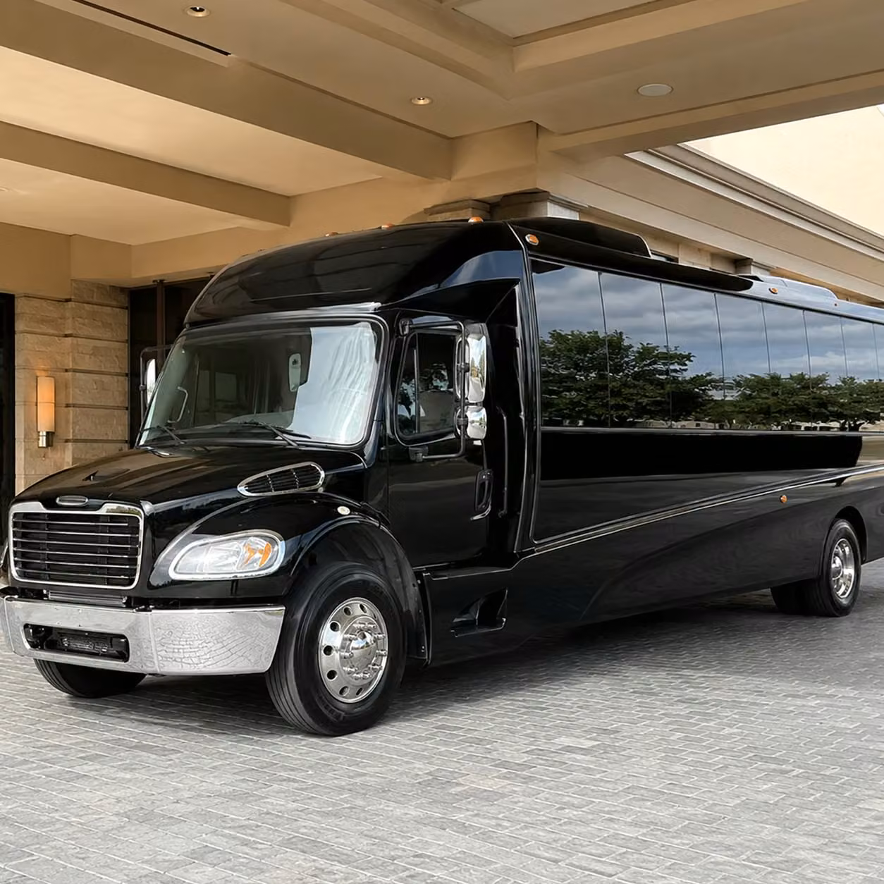 28 passenger minibus