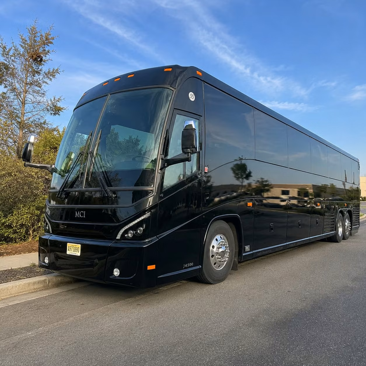 busrentaldearborn com makes finding multi day bus rentals out of dearborn simple