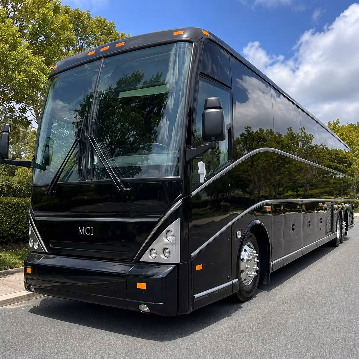 dearborn wedding shuttle bus rentals and ceremony transportation