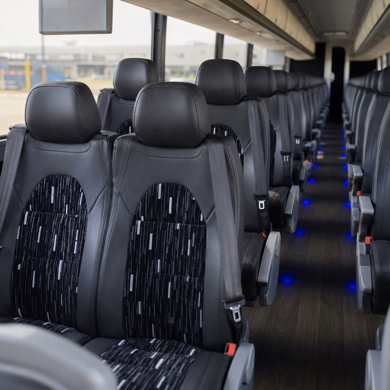 long distance charter buses from dearborn to chicago cleveland and beyond