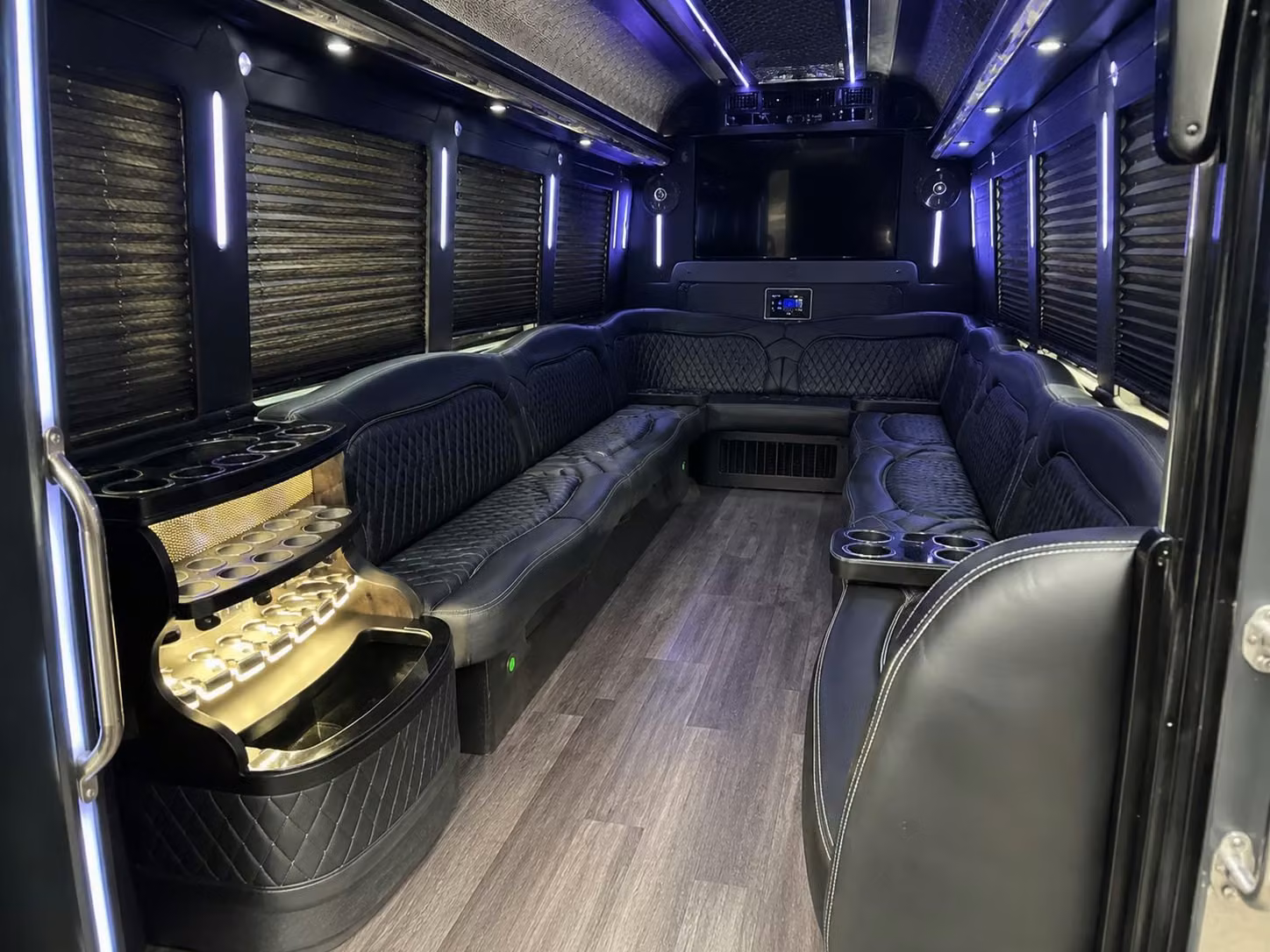 party bus rentals for concerts at the fillmore detroit and saint andrews hall