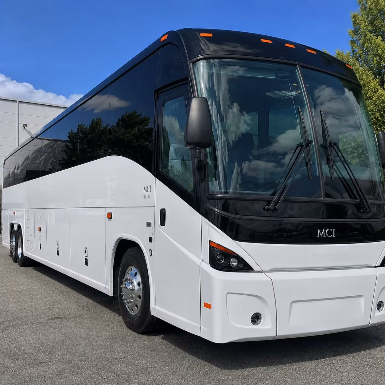 shift worker shuttle buses for dearborn manufacturing and industrial facilities
