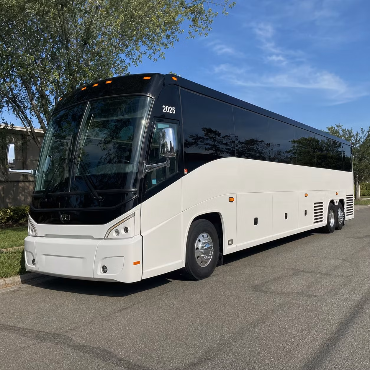 shuttle buses for weekly worship services and sunday morning runs in dearborn